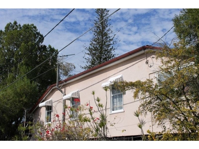 2 Perkins Street, Sandgate QLD 4017