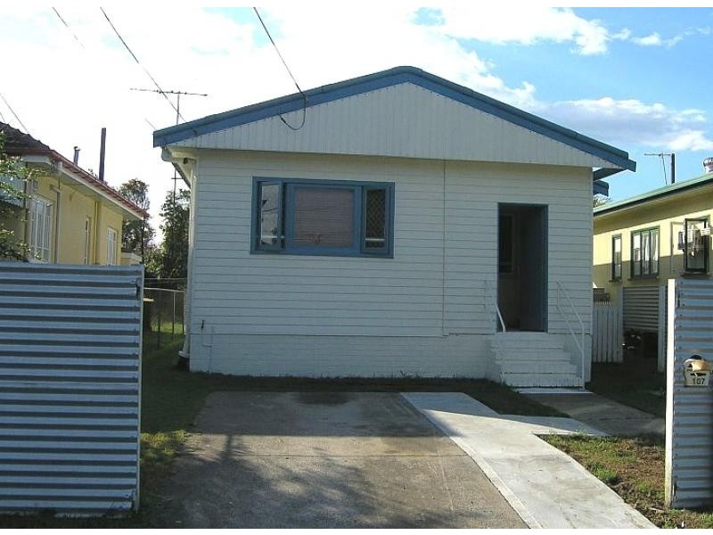 107 Barclay Street, Deagon QLD 4017