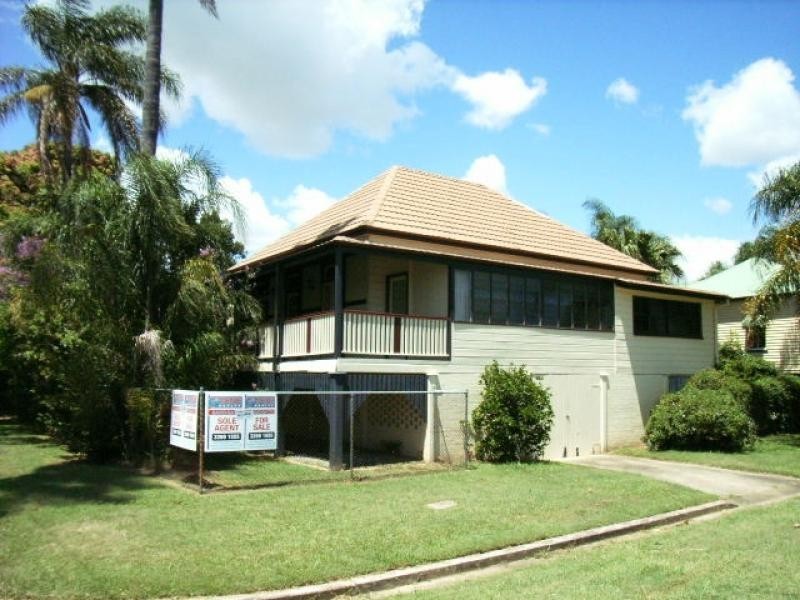 61 Palm Avenue, Sandgate QLD 4017