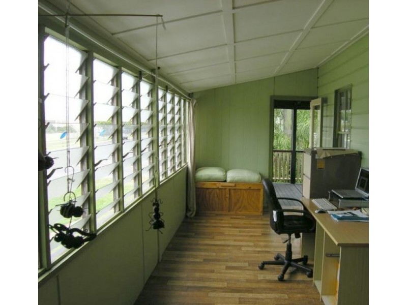 61 Palm Avenue, Sandgate QLD 4017