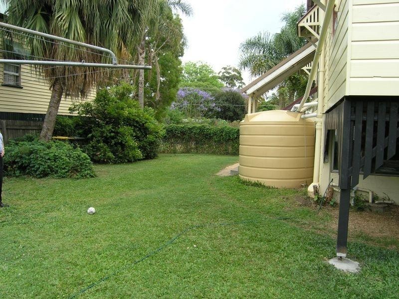 61 Palm Avenue, Sandgate QLD 4017