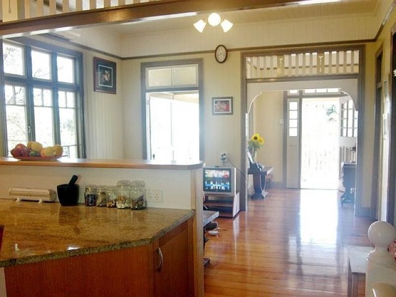 15 Anzac Avenue, Sandgate QLD 4017