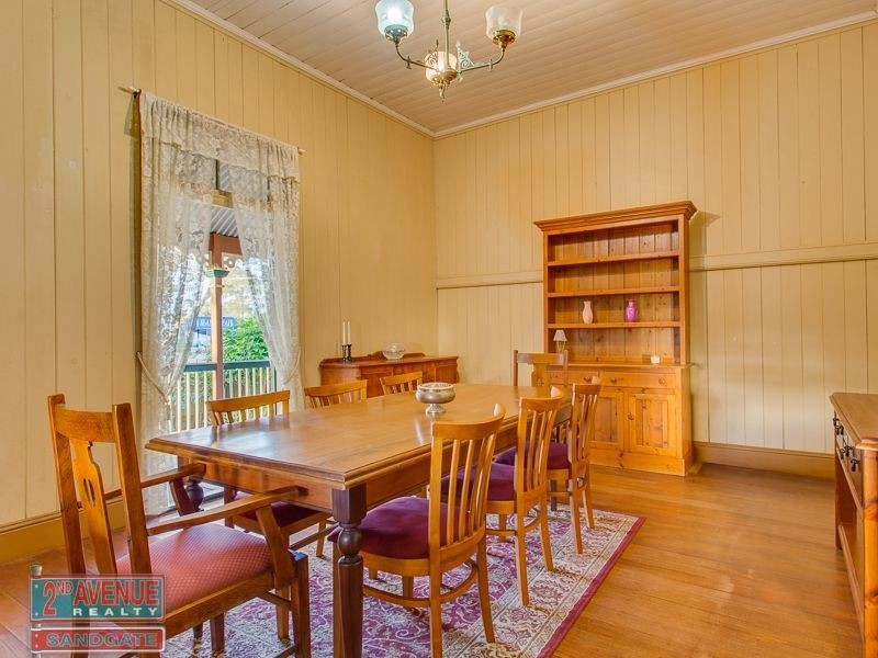 50 Flinders Parade, Sandgate QLD 4017