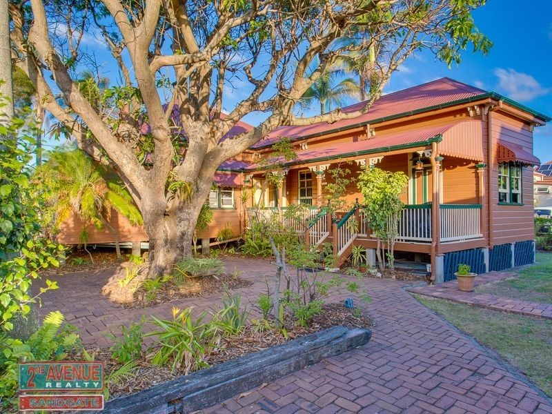 50 Flinders Parade, Sandgate QLD 4017