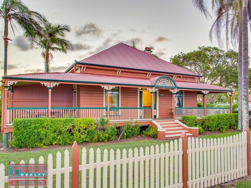 50 Flinders Parade, Sandgate QLD 4017