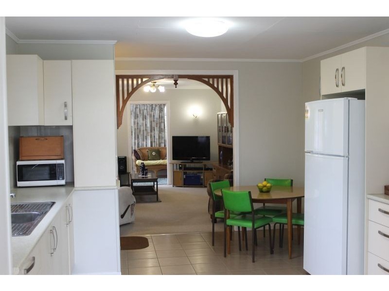 50 Griffith Street, Sandgate QLD 4017