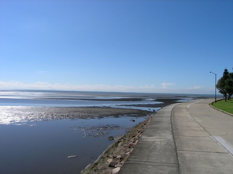 42 Seventh Avenue, Sandgate QLD 4017