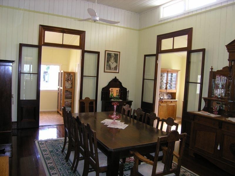 86 Allpass Parade, Shorncliffe QLD 4017