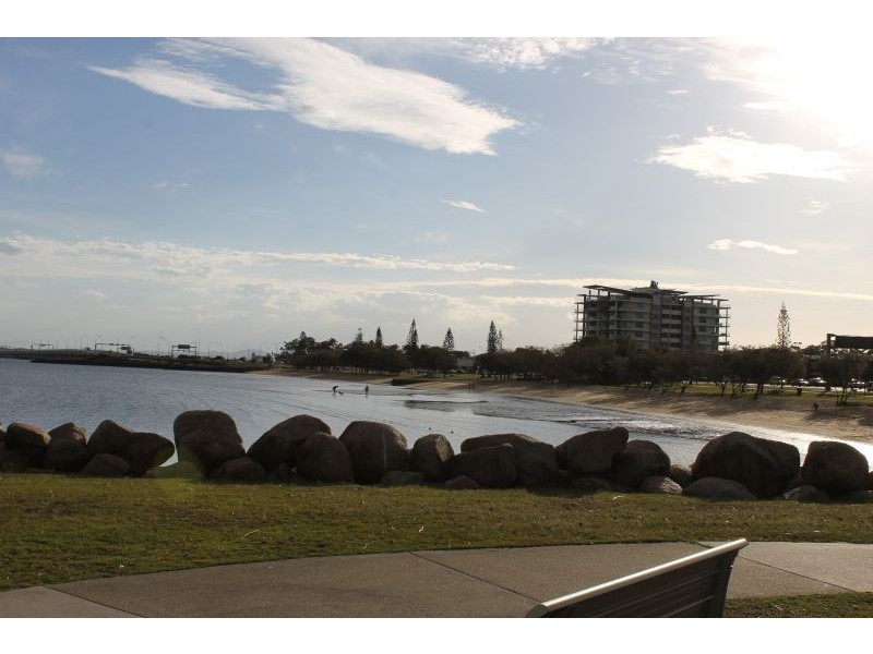 8 Angus Street, Clontarf QLD 4019