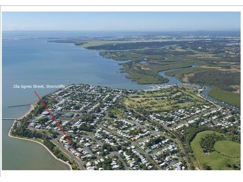 28a Agnes Street, Shorncliffe QLD 4017