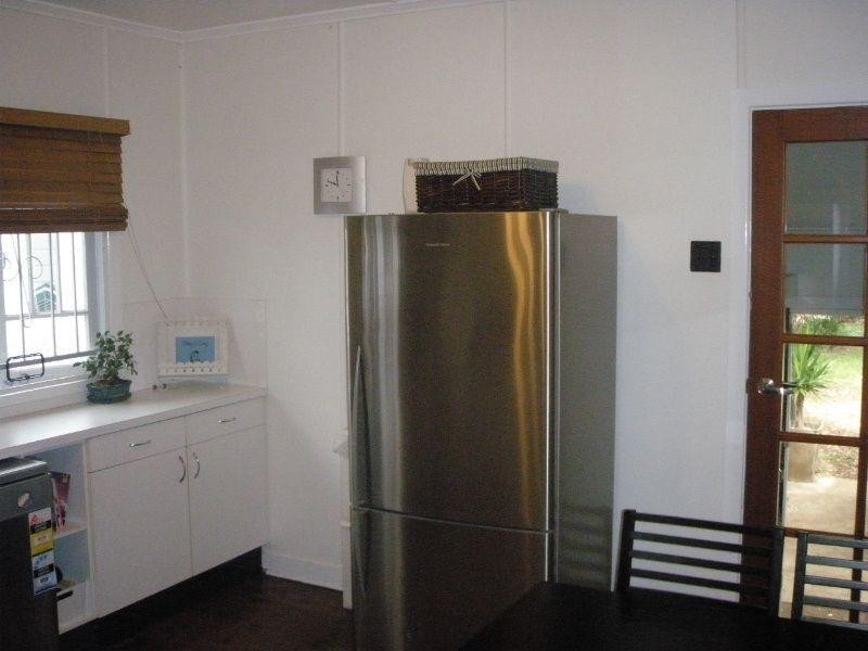 56 Connaught Street, Sandgate QLD 4017