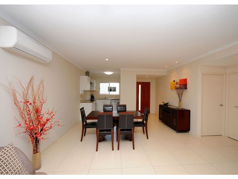 26 Hunter Street, Pialba QLD 4655