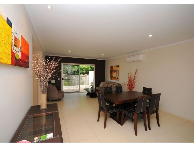 26 Hunter Street, Pialba QLD 4655