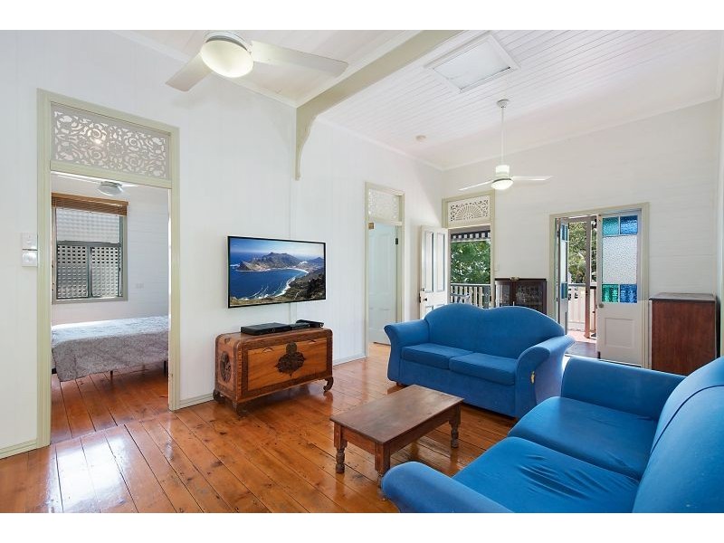 70 Griffith Street, Sandgate QLD 4017