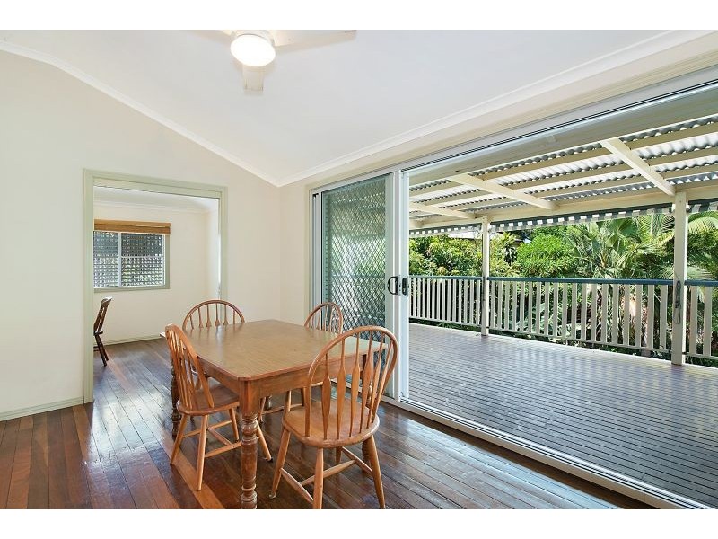 70 Griffith Street, Sandgate QLD 4017