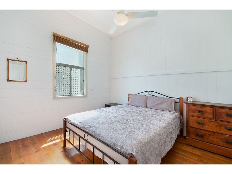 70 Griffith Street, Sandgate QLD 4017