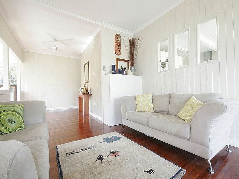 49 Kempster Street, Sandgate QLD 4017