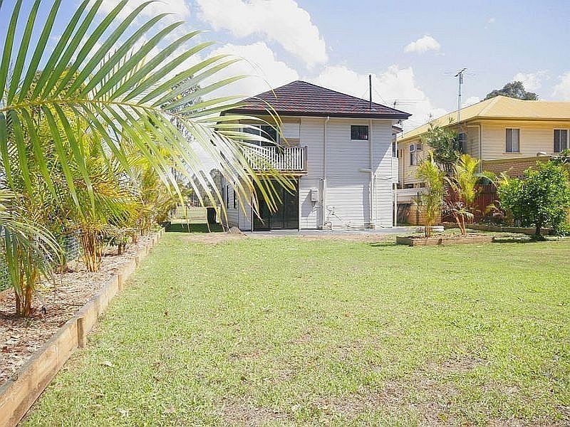 49 Kempster Street, Sandgate QLD 4017