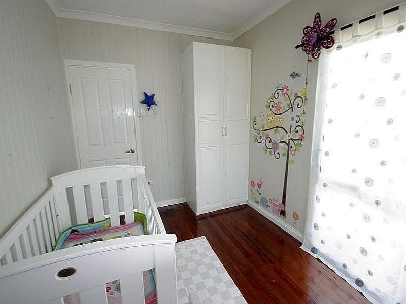 49 Kempster Street, Sandgate QLD 4017