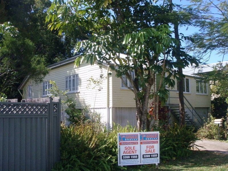 12 Gilpin Street, Shorncliffe QLD 4017