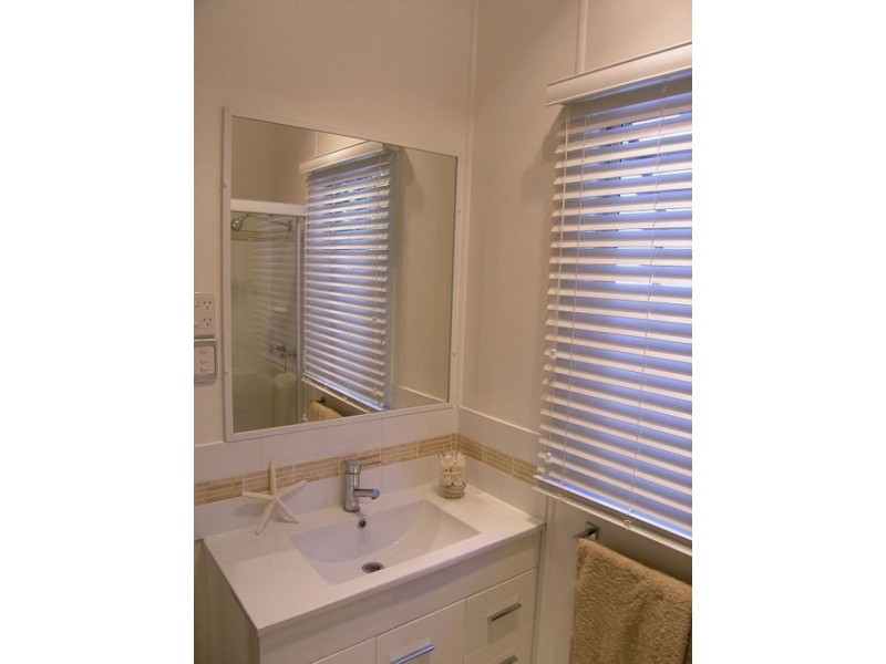 55 Griffith Street, Sandgate QLD 4017