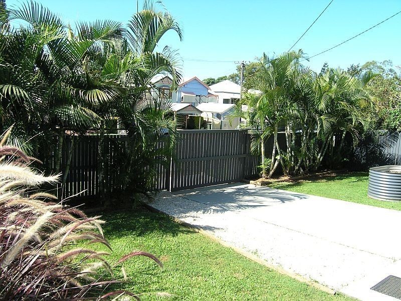 55 Griffith Street, Sandgate QLD 4017