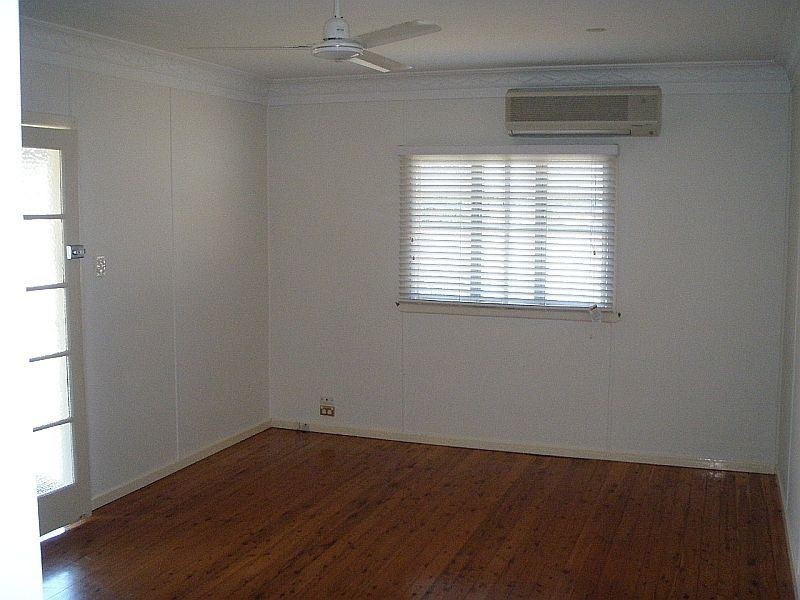 27 Nathan Street, Brighton QLD 4017