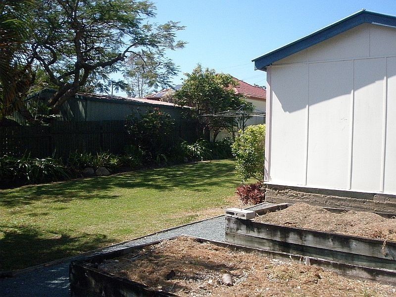 27 Nathan Street, Brighton QLD 4017