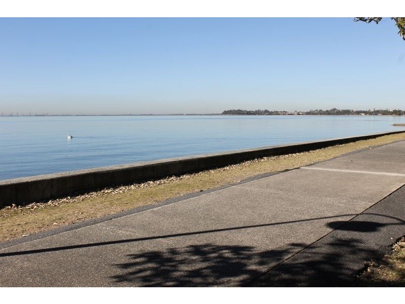 22 Fifteenth Avenue, Brighton QLD 4017