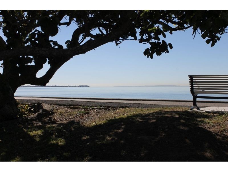 22 Fifteenth Avenue, Brighton QLD 4017