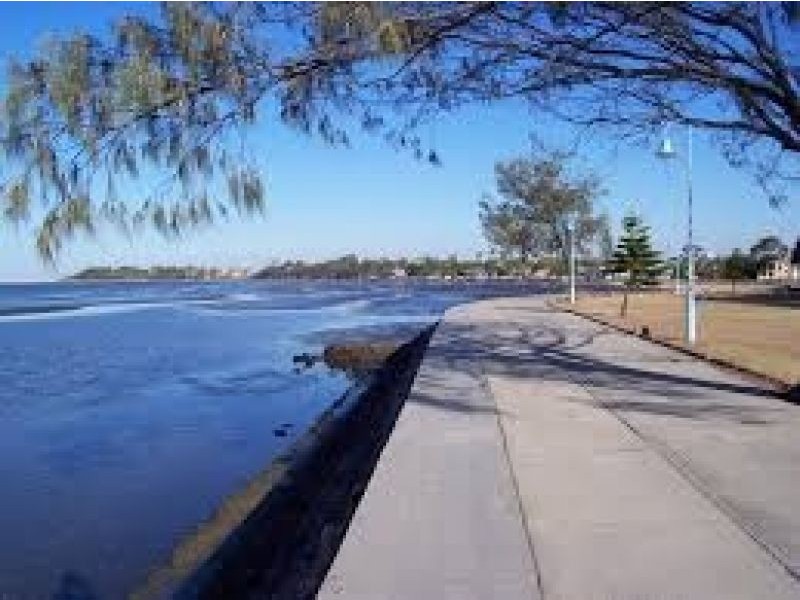 22 Fifteenth Avenue, Brighton QLD 4017