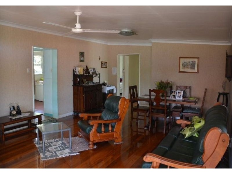 46 Nash Street, Sandgate QLD 4017