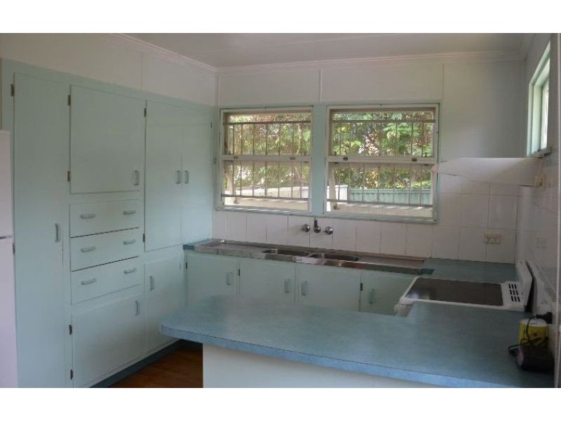 46 Nash Street, Sandgate QLD 4017