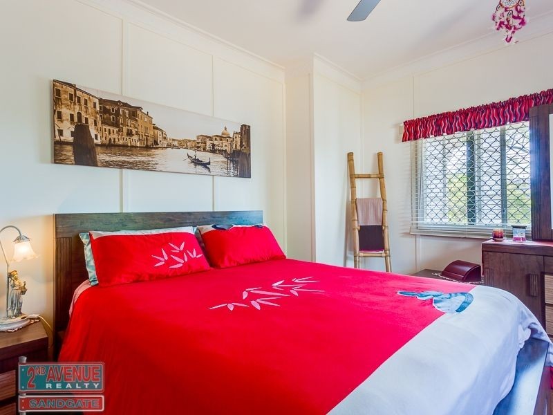 311 Brighton Road, Sandgate QLD 4017