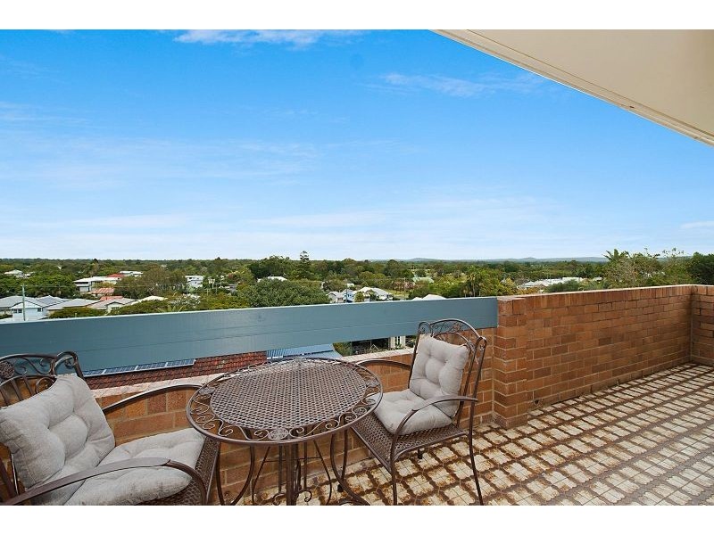 12/88 EAGLE TERRACE, Sandgate QLD 4017
