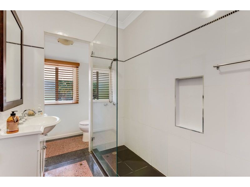 18 Maclean Street, Brighton QLD 4017