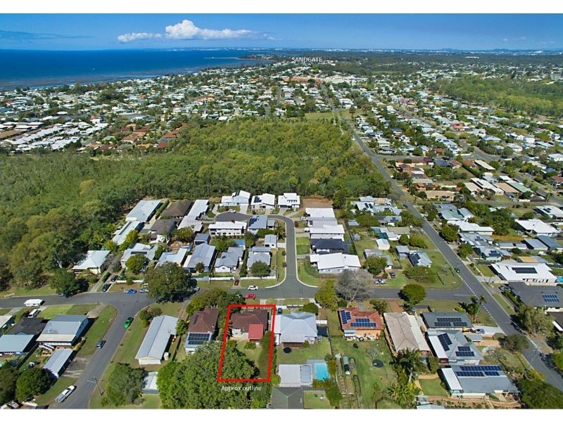 18 Maclean Street, Brighton QLD 4017