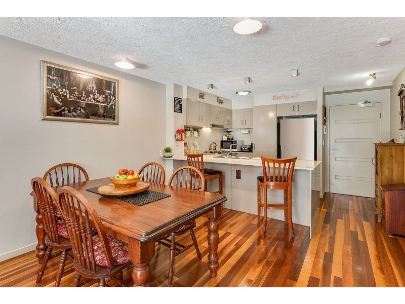 4/36 Third Avenue, Sandgate QLD 4017