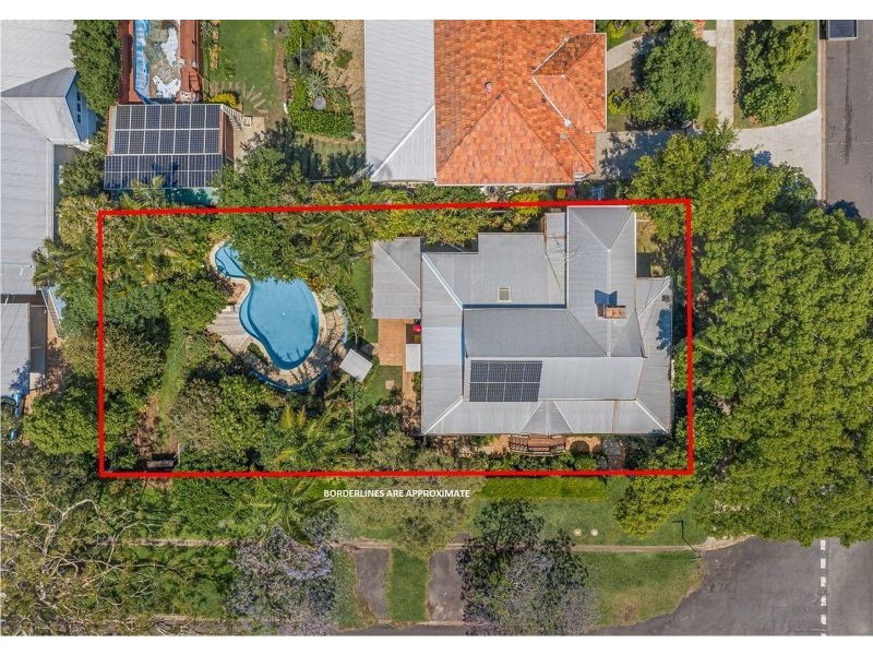 107 Yundah Street, Shorncliffe QLD 4017