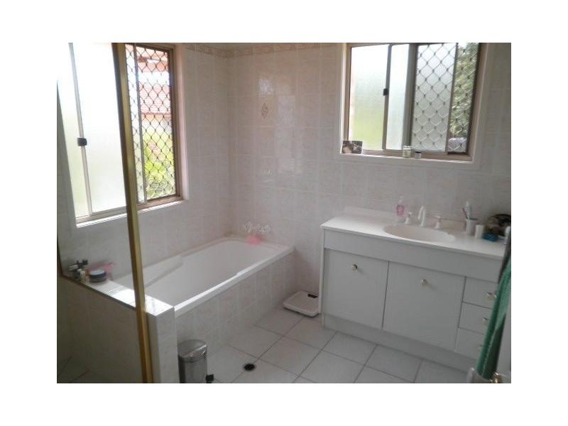 5/25 Holmes Street, Brighton QLD 4017