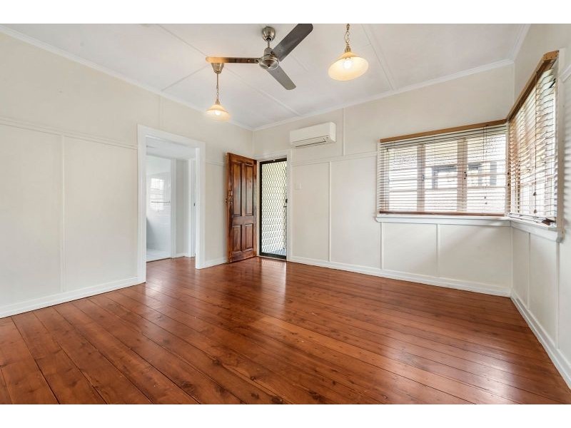 160 Board Street, Deagon QLD 4017