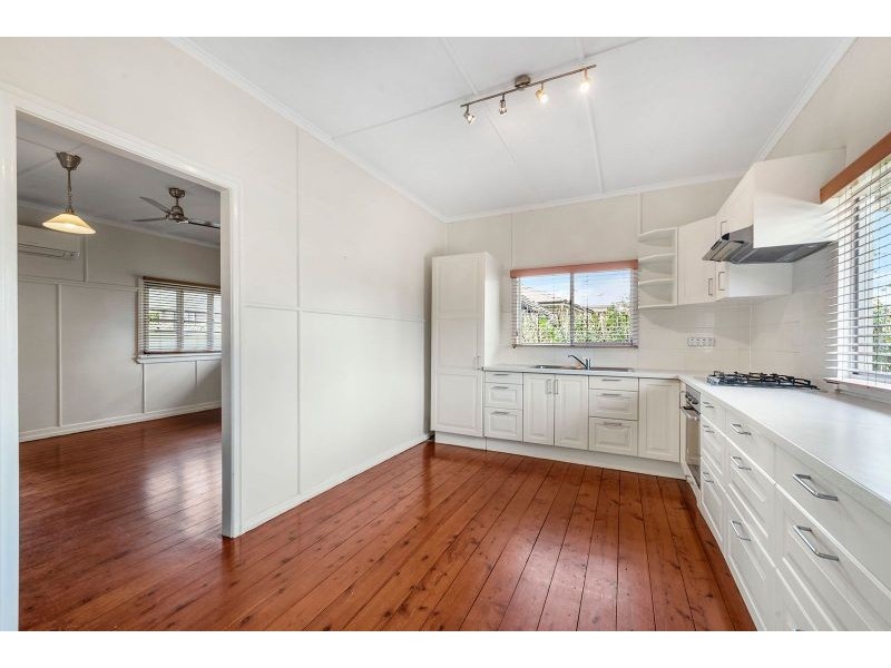 160 Board Street, Deagon QLD 4017