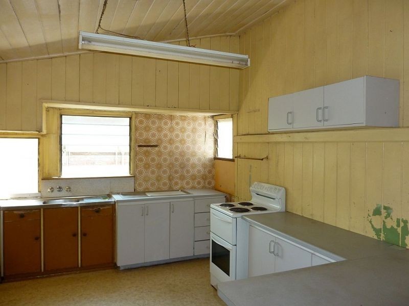 34 Cliff Street, Sandgate QLD 4017