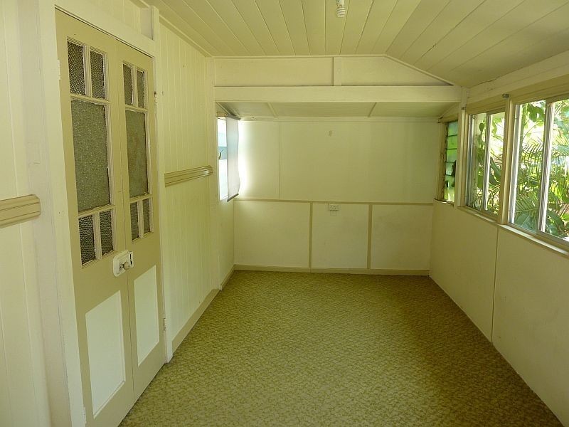 34 Cliff Street, Sandgate QLD 4017