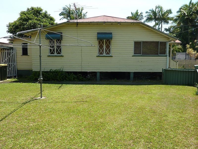 34 Cliff Street, Sandgate QLD 4017