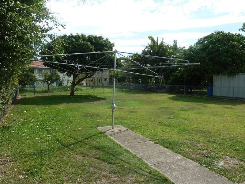 19 Bayview Road, Brighton QLD 4017