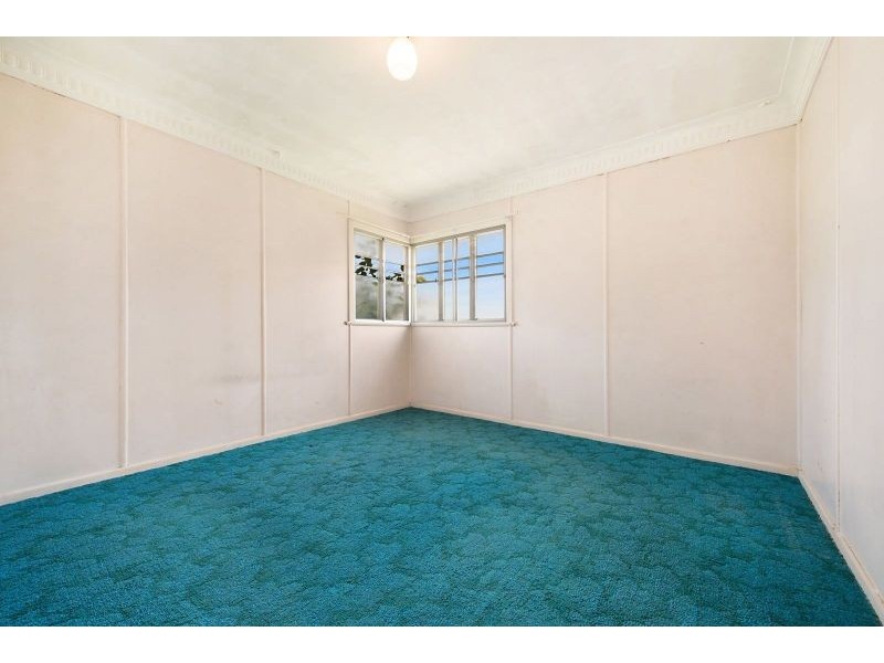 16 Sandown Street, Brighton QLD 4017