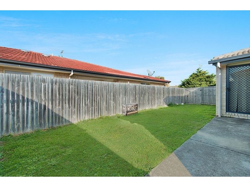 5B Lady Bowen Parade, Rothwell QLD 4022