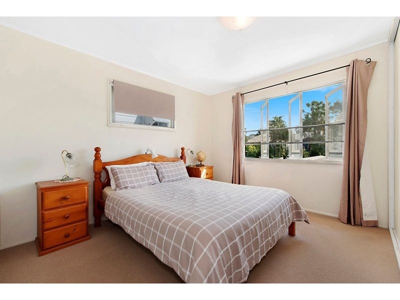 56 Bevington Street, Sandgate QLD 4017