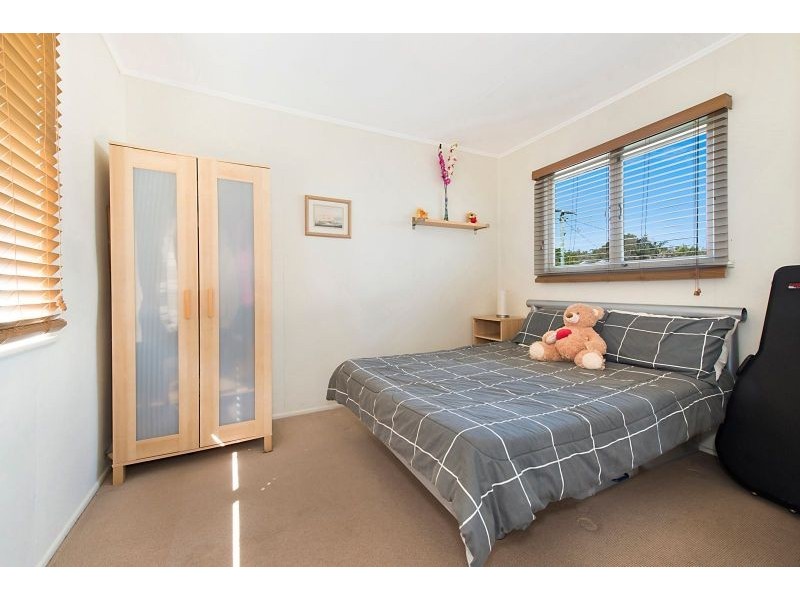 56 Bevington Street, Sandgate QLD 4017